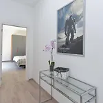 House Vintijan 2194 * 풀라