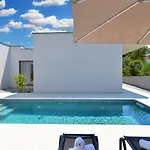 펜션 House Vintijan 2194